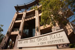 Sue and Bill Gross Hall: Photo by Hoang Xuan Pham/ UC Irvine