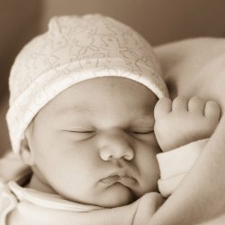 Newborns: so precious, so vulnerable. Image: Wikimedia commons
